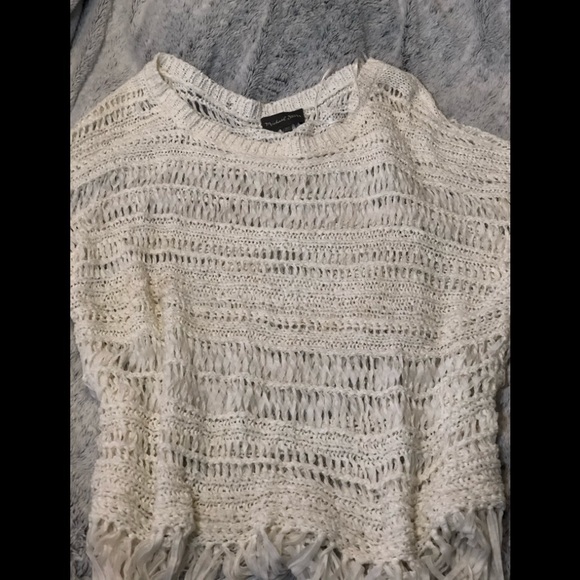 Michael Stars rape yarn fringe top /cover up - Picture 6 of 8